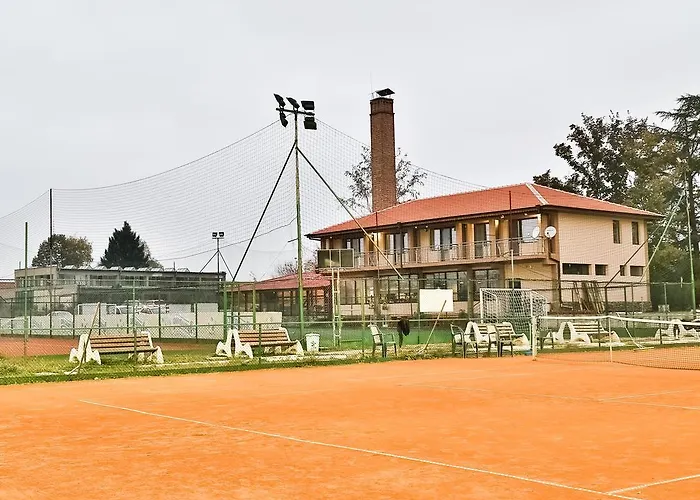 Champion ホテル カザンラク